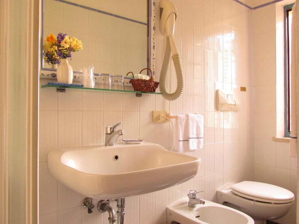 Hotel Villa Clodia Сатурнія Номер фото
