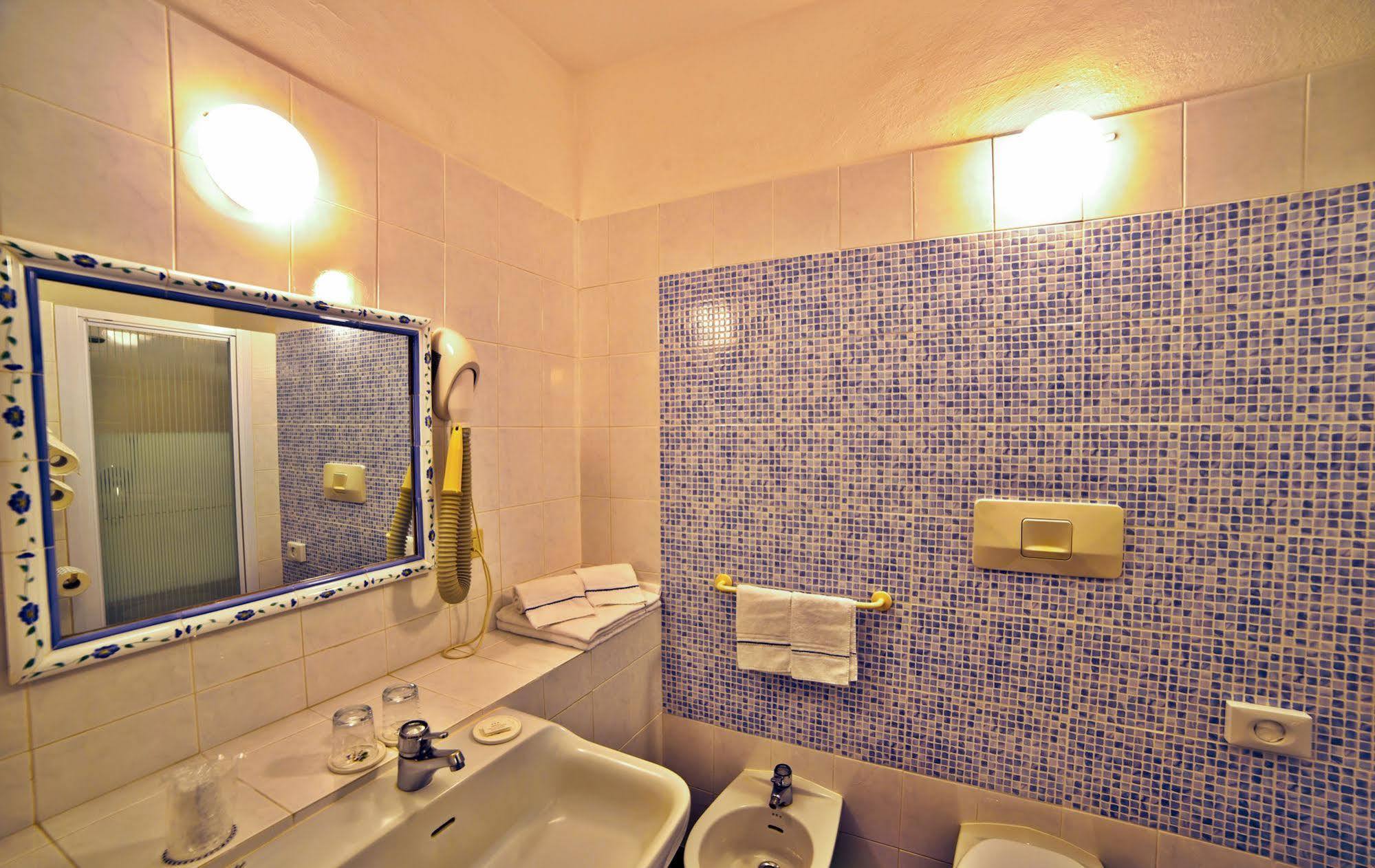 Hotel Villa Clodia Сатурнія Екстер'єр фото